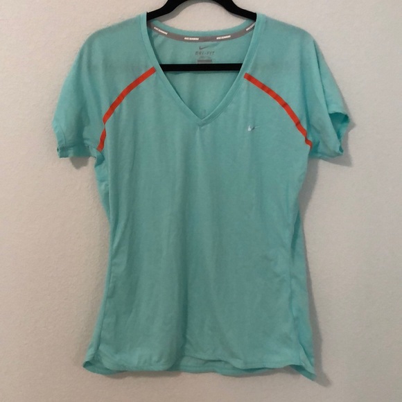 Nike workout top - Picture 1 of 6